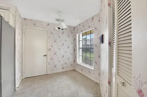 8225 Cassia Drive Boynton Beach FL 33472