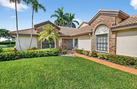 8225 Cassia Drive Boynton Beach FL 33472