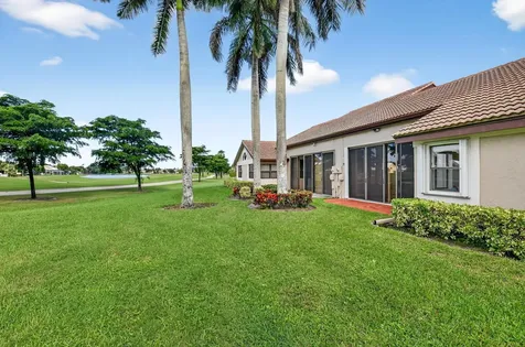 8225 Cassia Drive Boynton Beach FL 33472