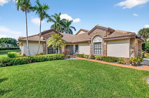 8225 Cassia Drive Boynton Beach FL 33472