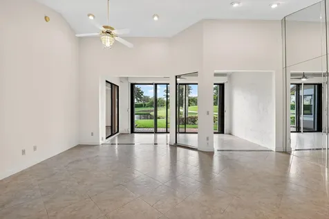 8225 Cassia Drive Boynton Beach FL 33472