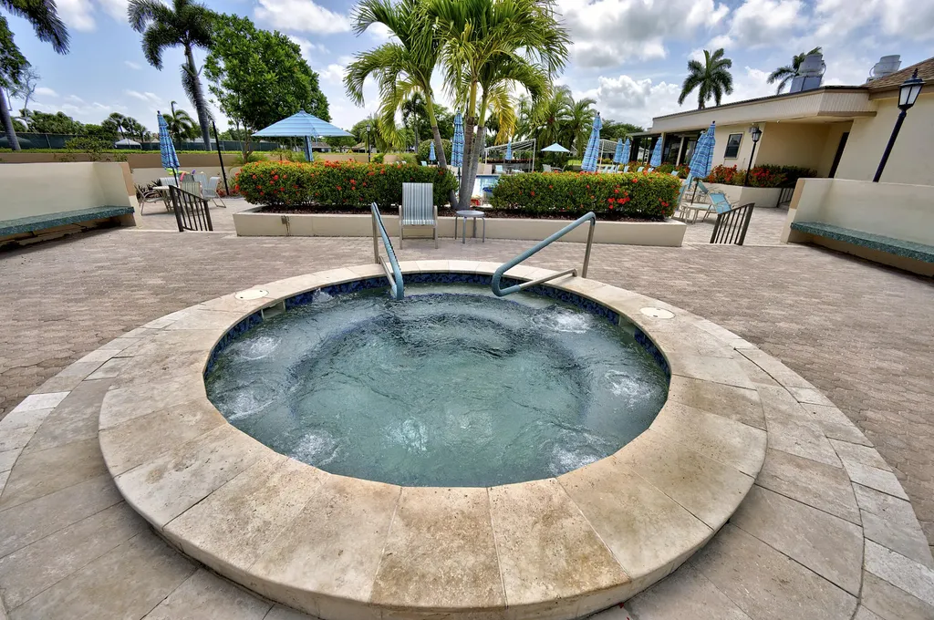 5153 Oak Hill Lane Delray Beach FL 33484