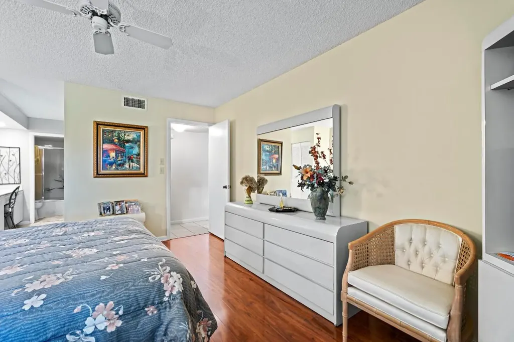 5153 Oak Hill Lane Delray Beach FL 33484