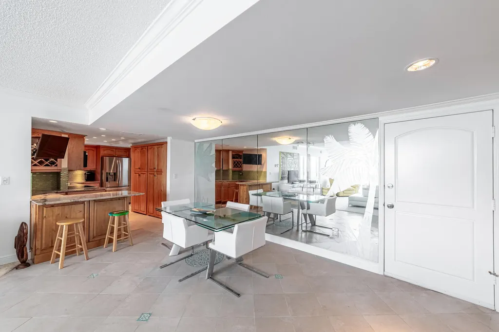 2780 S Ocean Boulevard Palm Beach FL 33480