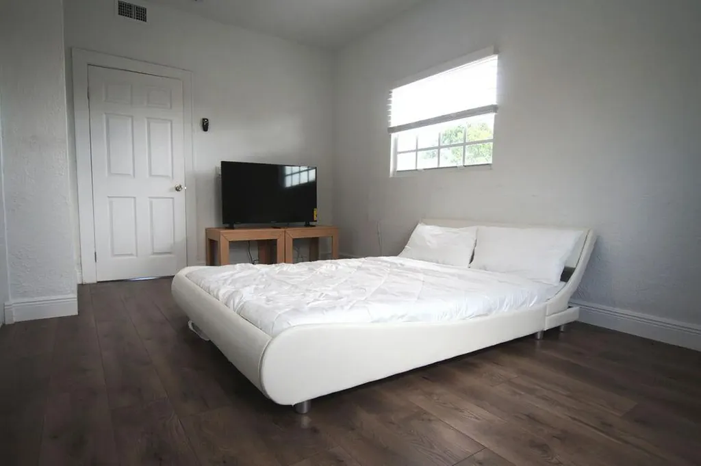 331 NW 1st Avenue Boynton Beach FL 33435