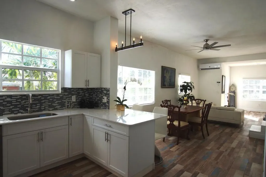 331 NW 1st Avenue Boynton Beach FL 33435