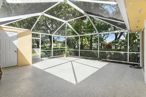 2901 Lakemont Court Palm Beach Gardens FL 33403
