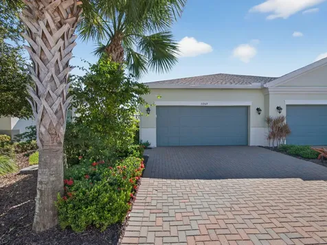 11249 SW Winding Lakes Circle Port St Lucie FL 34987