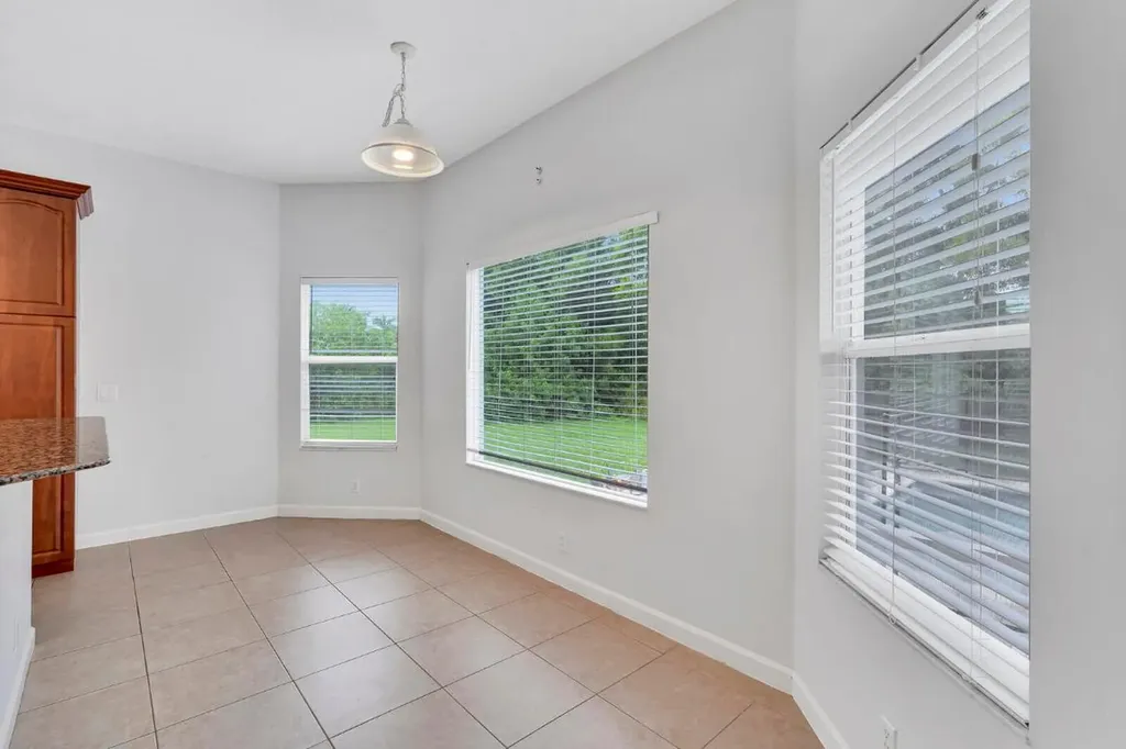 16383 73rd Terrace N Palm Beach Gardens FL 33418