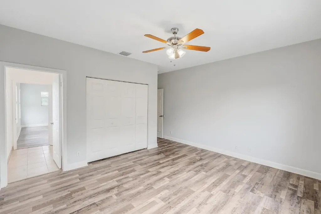 16383 73rd Terrace N Palm Beach Gardens FL 33418