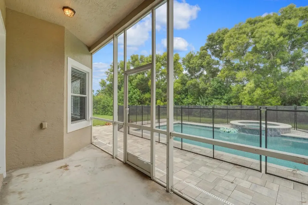 16383 73rd Terrace N Palm Beach Gardens FL 33418