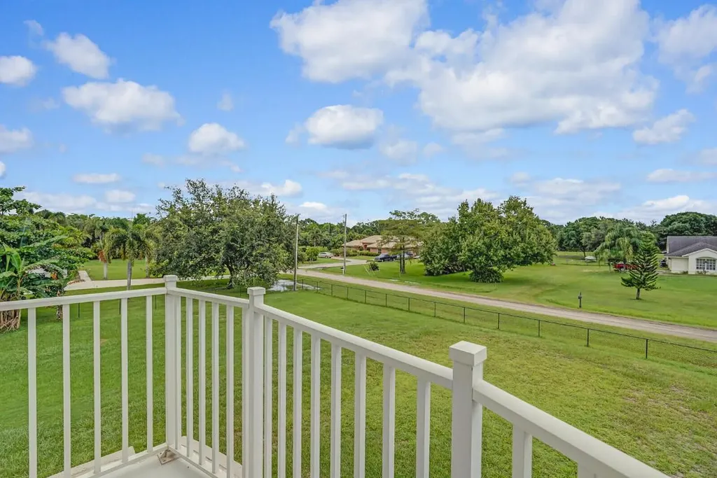 16383 73rd Terrace N Palm Beach Gardens FL 33418