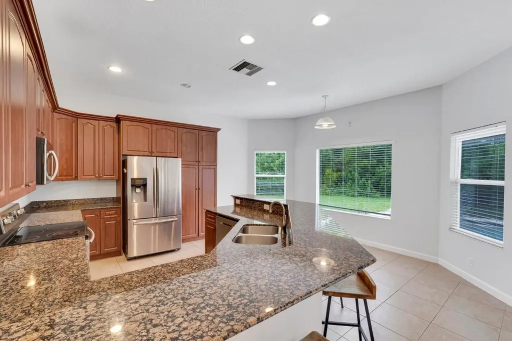 16383 73rd Terrace N Palm Beach Gardens FL 33418