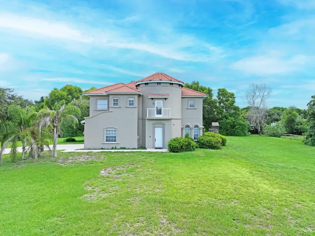 16383 73rd Terrace N Palm Beach Gardens FL 33418