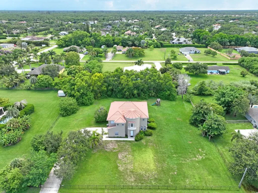 16383 73rd Terrace N Palm Beach Gardens FL 33418