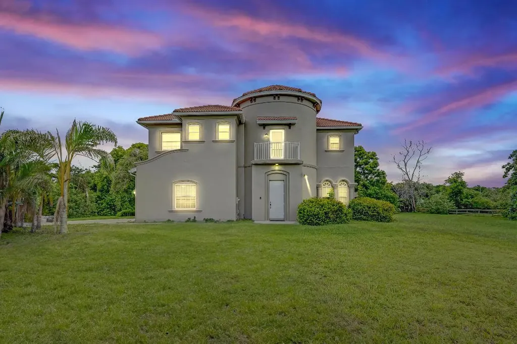 16383 73rd Terrace N Palm Beach Gardens FL 33418