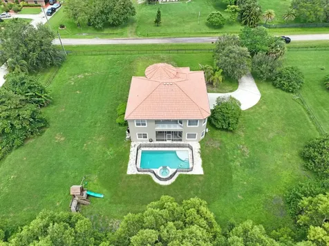 16383 73rd Terrace N Palm Beach Gardens FL 33418