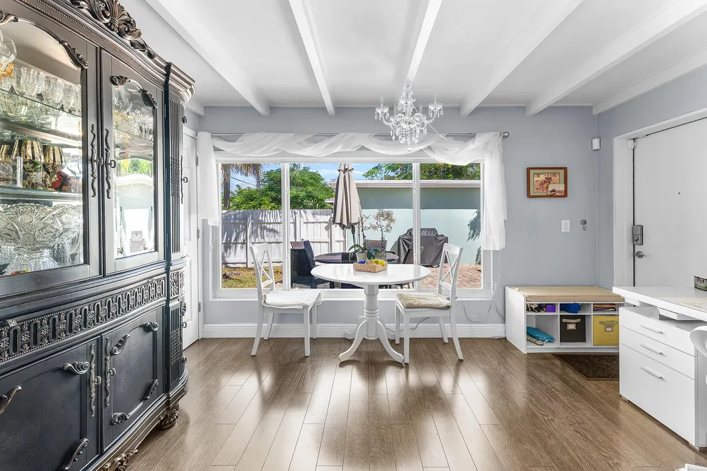 439 45th Street West Palm Beach FL 33407