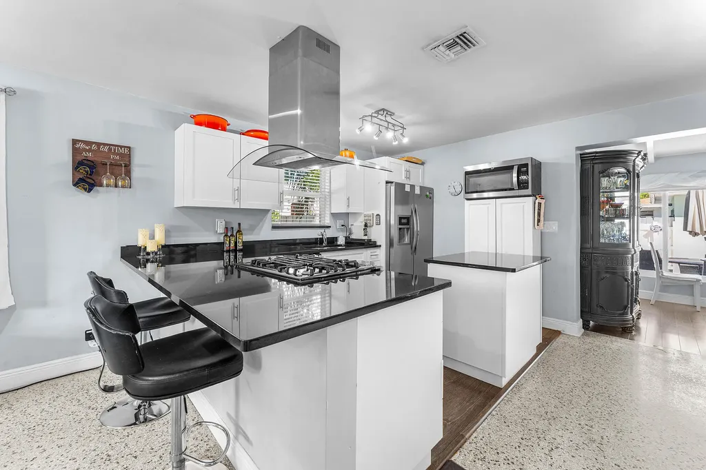 439 45th Street West Palm Beach FL 33407