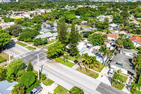439 45th Street West Palm Beach FL 33407