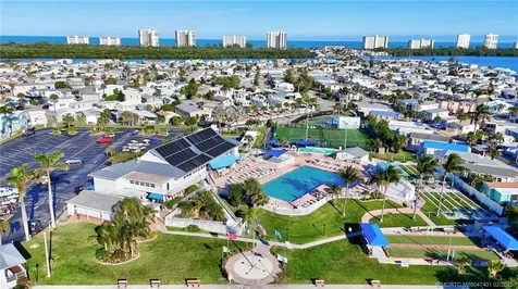 1092 Nettles Boulevard Jensen Beach FL 34957