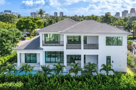 2609 NE 27 Way Fort Lauderdale FL 33306