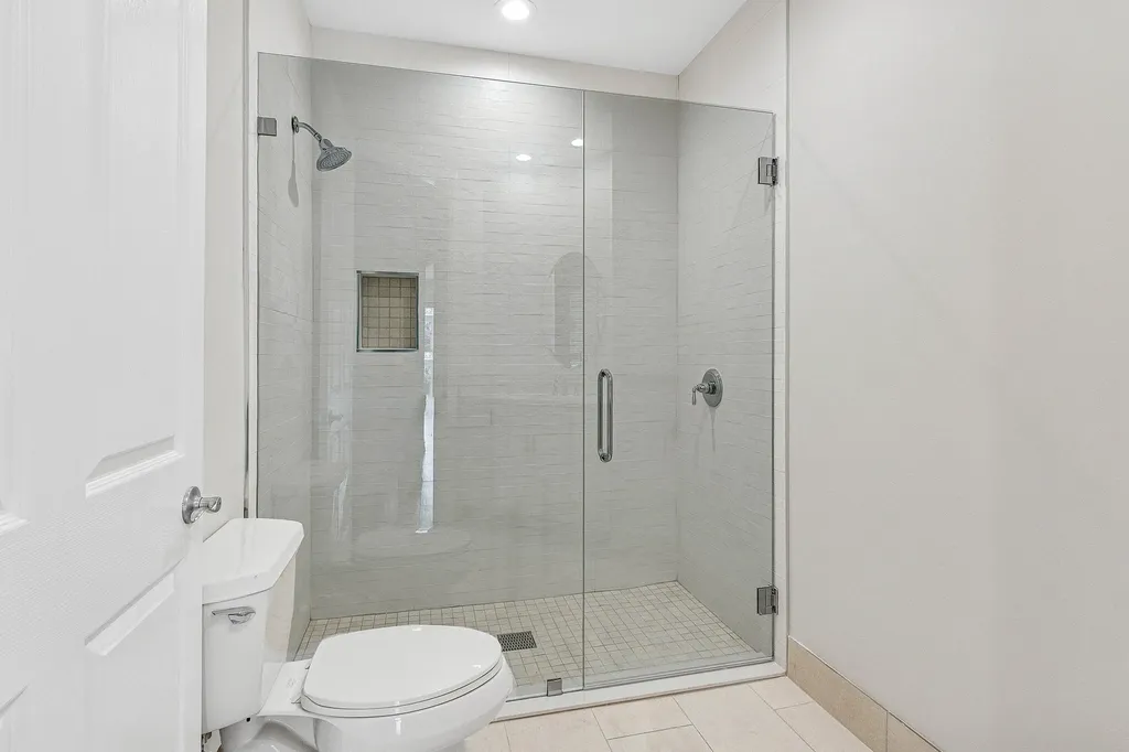 106 Palm Bay Drive Palm Beach Gardens FL 33418