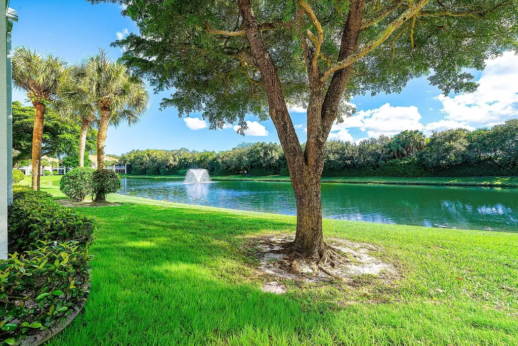 106 Palm Bay Drive Palm Beach Gardens FL 33418