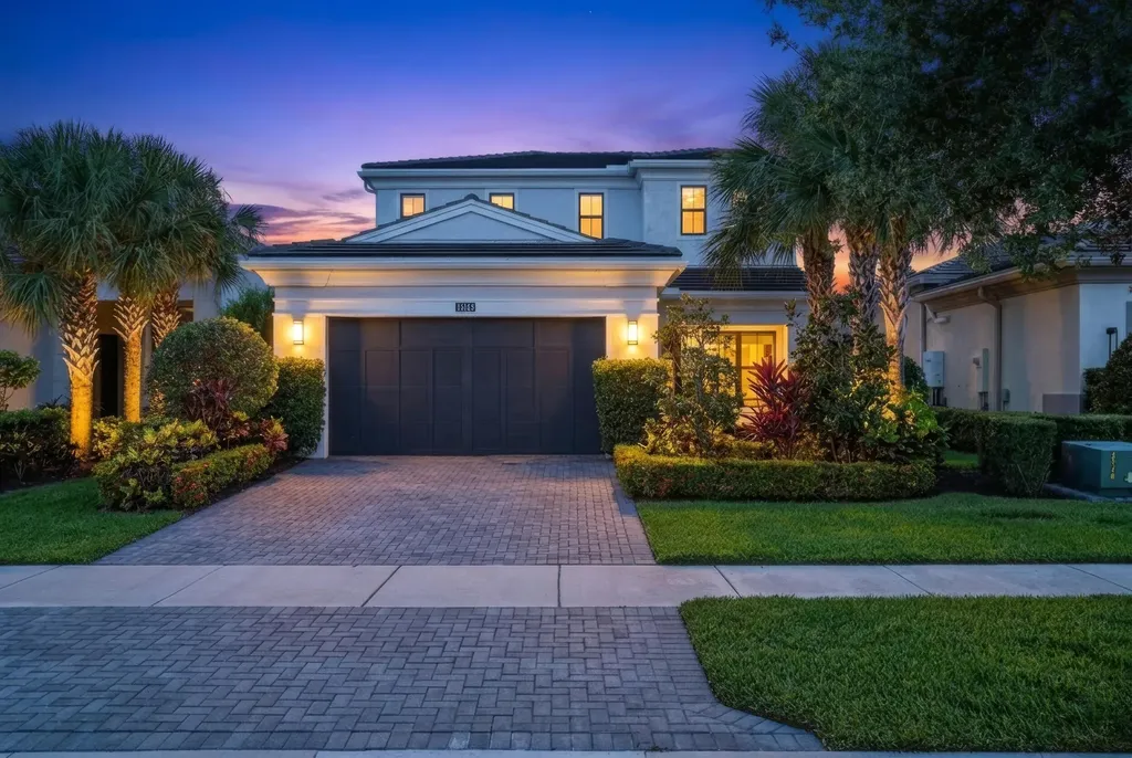 13149 Faberge Place Palm Beach Gardens FL 33418