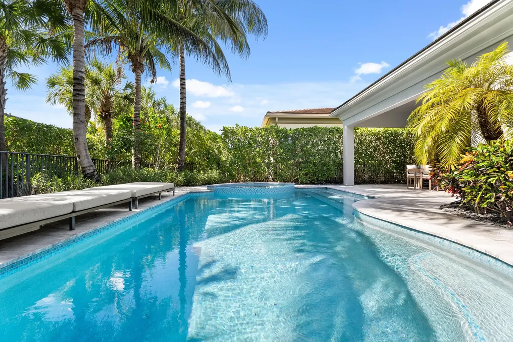 13149 Faberge Place Palm Beach Gardens FL 33418