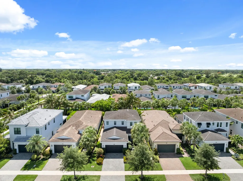 13149 Faberge Place Palm Beach Gardens FL 33418