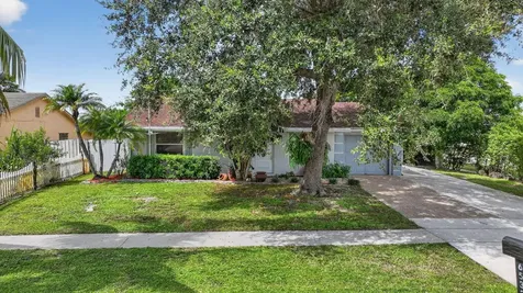 6533 Athena Drive Lake Worth FL 33463
