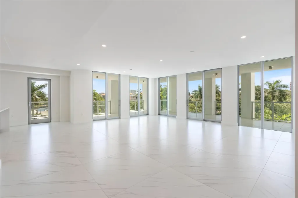 495 E Royal Palm Road Boca Raton FL 33432