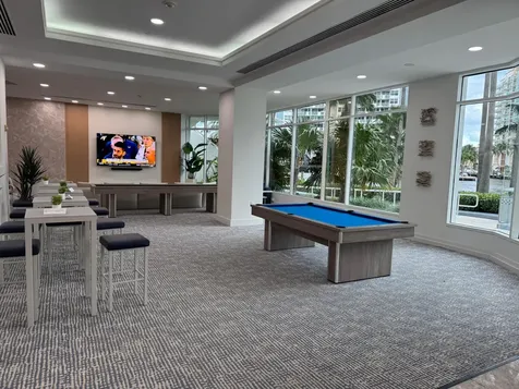 2670 E Sunrise Boulevard Fort Lauderdale FL 33304