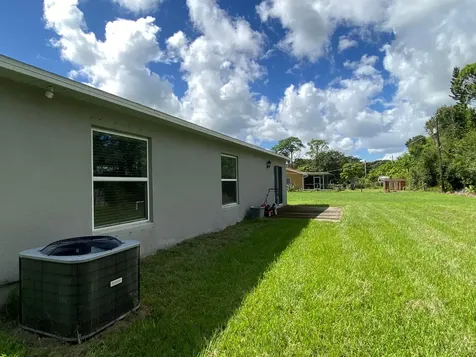 7006 Salerno Road Fort Pierce FL 34951