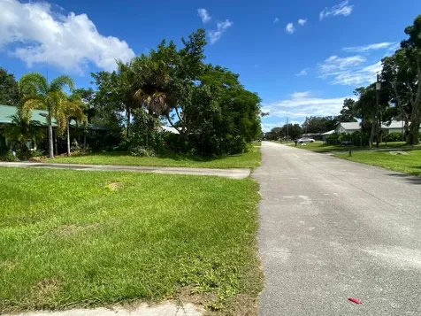 7006 Salerno Road Fort Pierce FL 34951