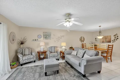 204 Oxford 300 West Palm Beach FL 33417