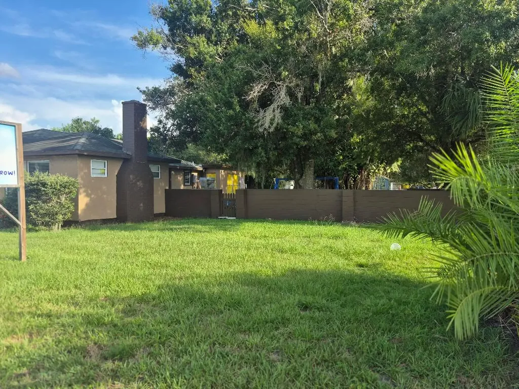 2007 Orange Avenue Fort Pierce FL 34950