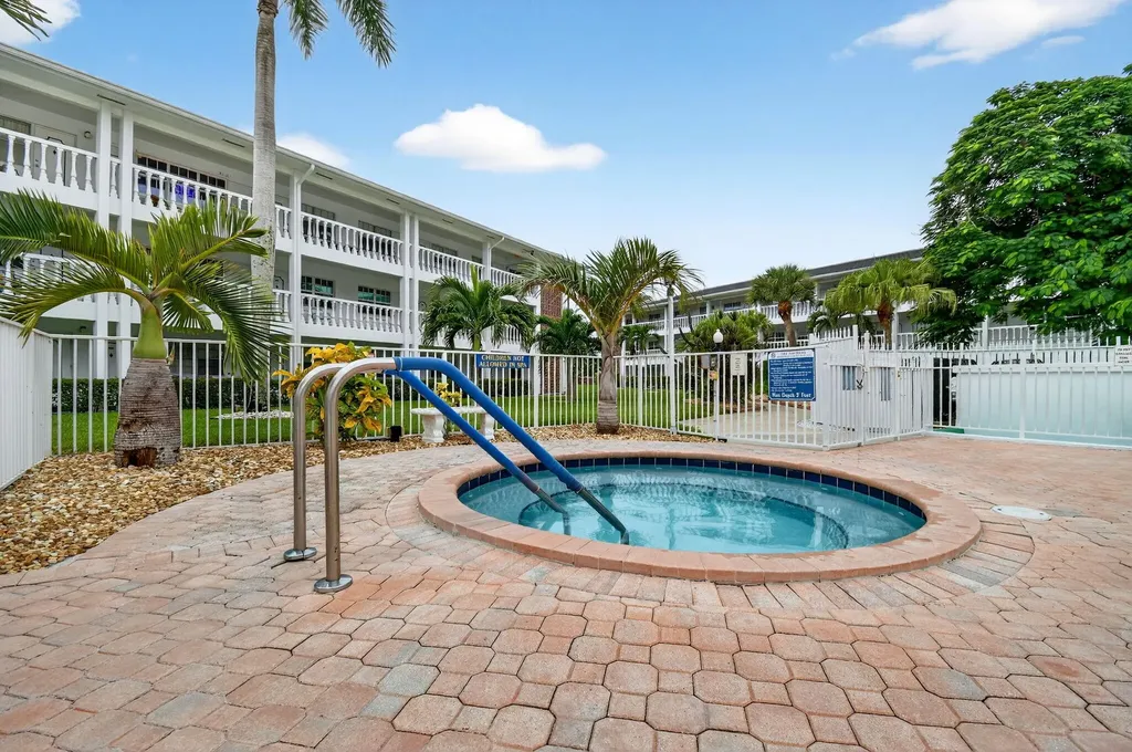5203 NE 24th Terrace Fort Lauderdale FL 33308