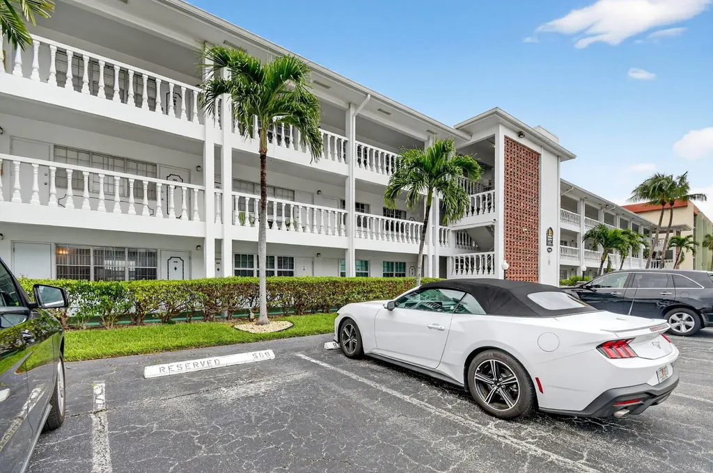 5203 NE 24th Terrace Fort Lauderdale FL 33308
