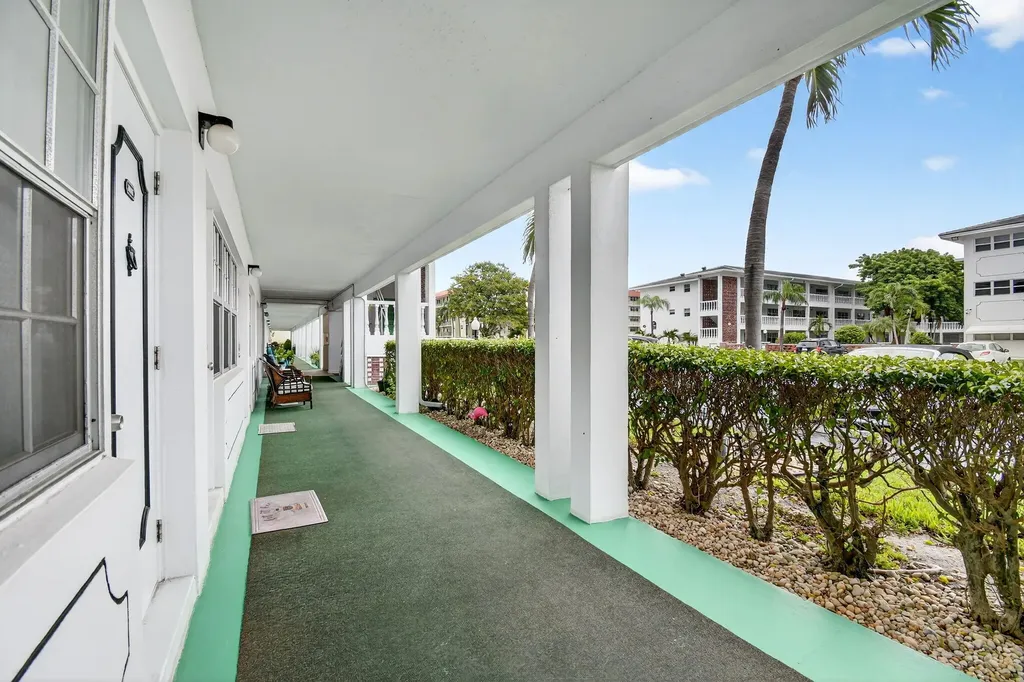 5203 NE 24th Terrace Fort Lauderdale FL 33308