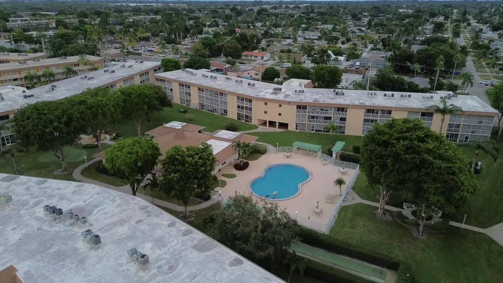 400 Village Green Circle W Palm Springs FL 33461