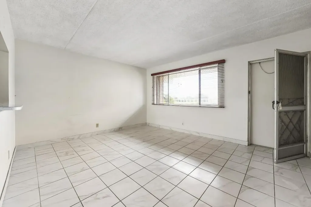 400 Village Green Circle W Palm Springs FL 33461