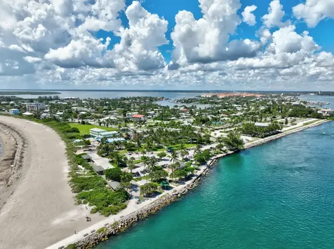 1927 Cypress Avenue Fort Pierce FL 34949