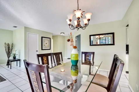 3373 Jog Park Drive Greenacres FL 33467