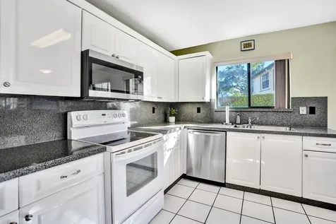 3373 Jog Park Drive Greenacres FL 33467