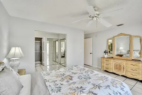 3373 Jog Park Drive Greenacres FL 33467
