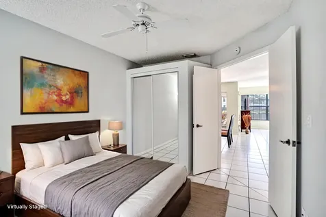 3373 Jog Park Drive Greenacres FL 33467