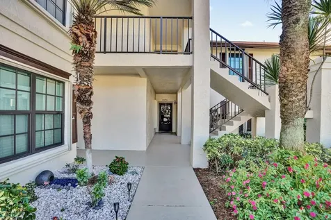 3373 Jog Park Drive Greenacres FL 33467