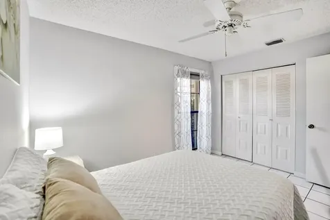 3373 Jog Park Drive Greenacres FL 33467